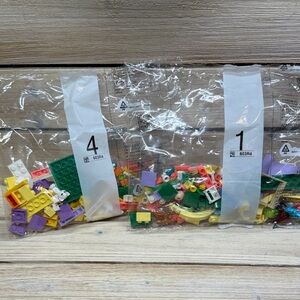 LEGO® Friends™: Pet Adoption Day Bags 1 and 4 only (cat and dog)